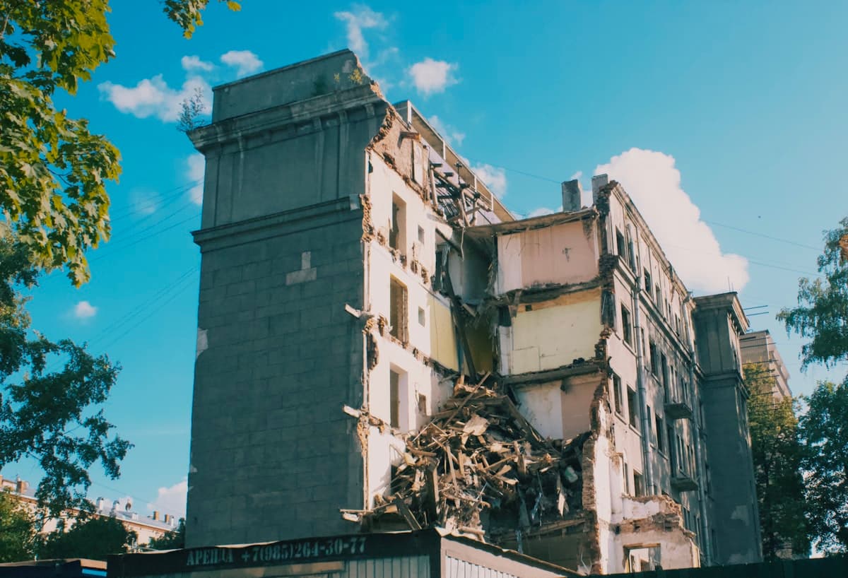 Building demolition and construction debris clearance